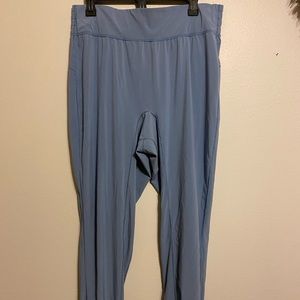 Lululemon- Chambray Joggers- Size 12, 29”